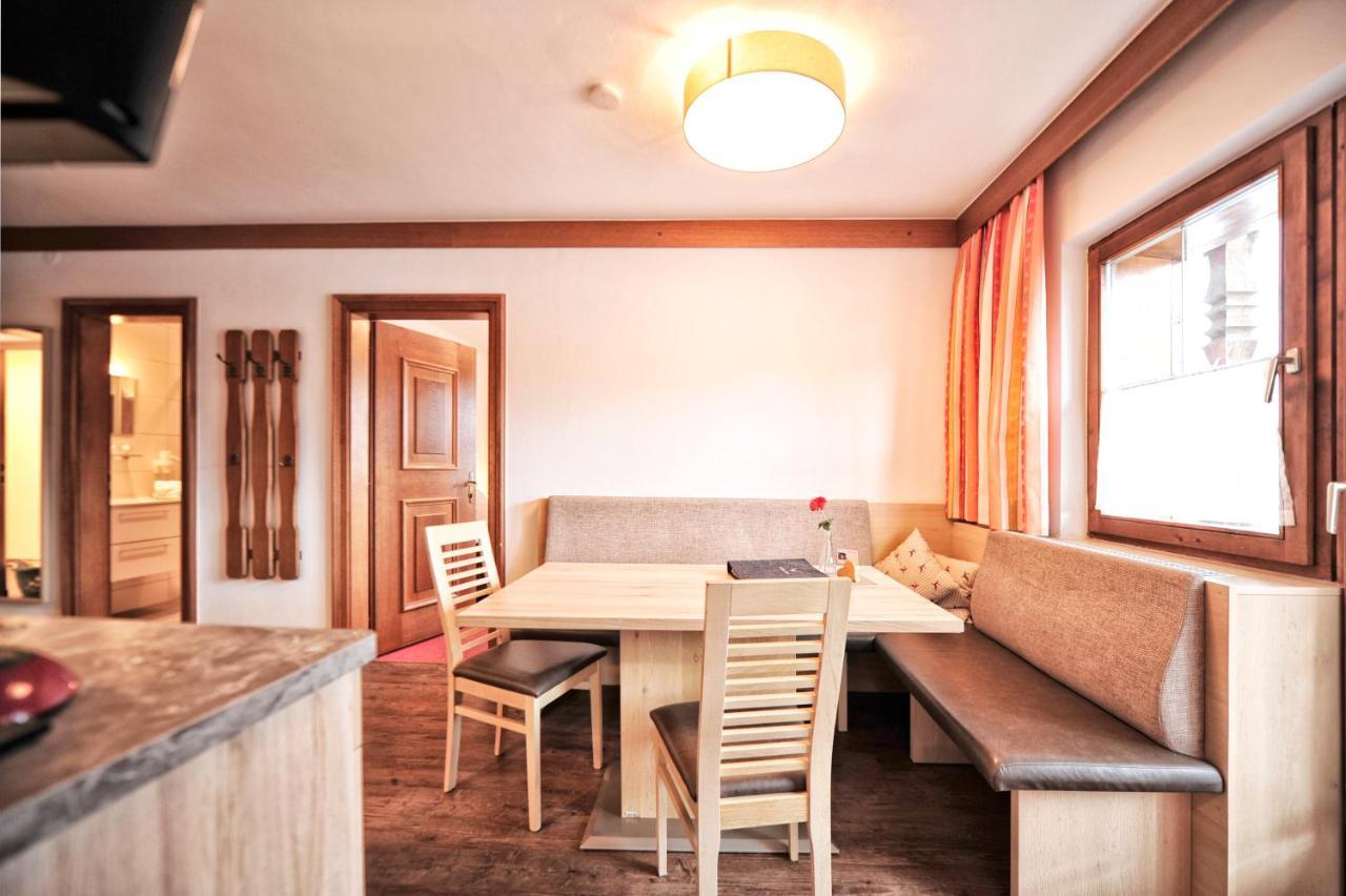 Appartement Haus Enzian à Fiss Extérieur photo